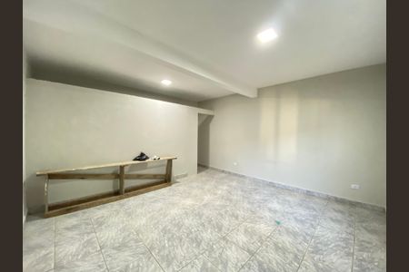 Quarto de casa para alugar com 1 quarto, 40m² em Vila Bremen, Guarulhos