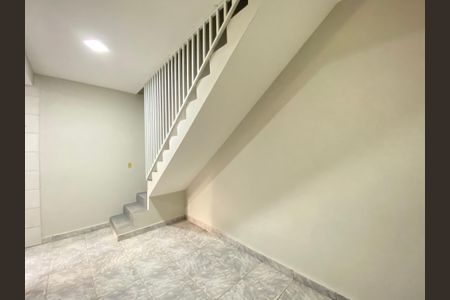 Sala de casa para alugar com 1 quarto, 40m² em Vila Bremen, Guarulhos