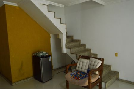 Sala de casa de condomínio à venda com 3 quartos, 121m² em Curicica, Rio de Janeiro