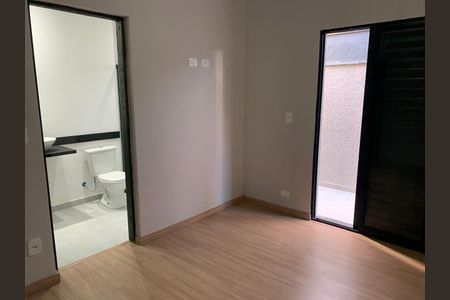 Suíte 2 de casa de condomínio para alugar com 3 quartos, 380m² em Aruã, Mogi das Cruzes