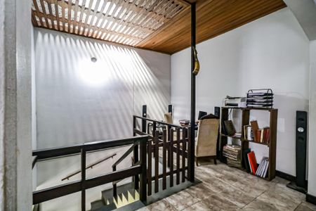 Escritório de casa para alugar com 6 quartos, 300m² em Butantã, São Paulo