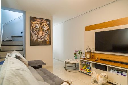 Sala de casa à venda com 3 quartos, 150m² em Parque Jabaquara, São Paulo