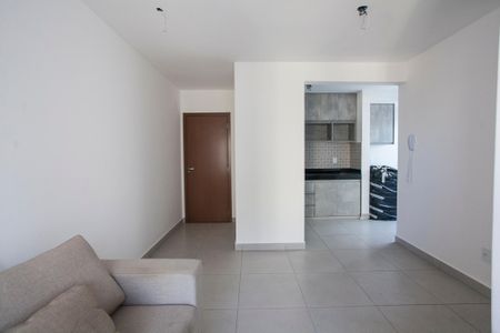 Sala de apartamento para alugar com 2 quartos, 58m² em Jardim Brasília, Uberlândia