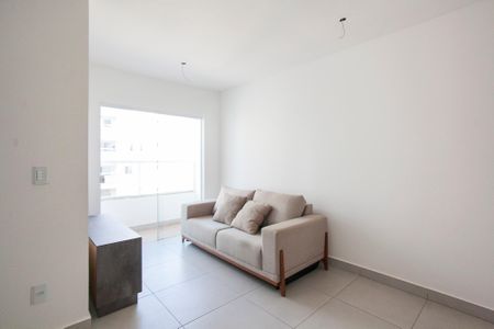 Sala de apartamento para alugar com 2 quartos, 58m² em Jardim Brasília, Uberlândia