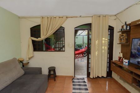 Casa1 - Sala de casa à venda com 4 quartos, 303m² em Brasil Industrial (barreiro), Belo Horizonte