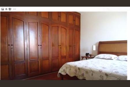 Casa à venda com 4 quartos, 244m² em Interlagos, São Paulo