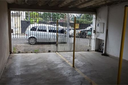 Casa à venda com 3 quartos, 300m² em Vila Sao Paulo, São Paulo