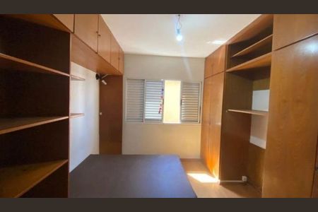 Casa à venda com 3 quartos, 132m² em Parque Sao Domingos, São Paulo