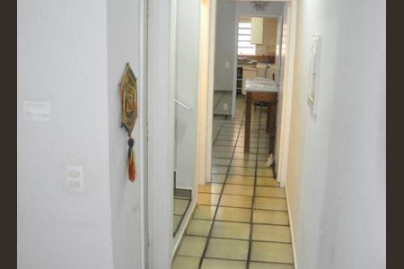 Casa à venda com 3 quartos, 132m² em Parque Sao Domingos, São Paulo