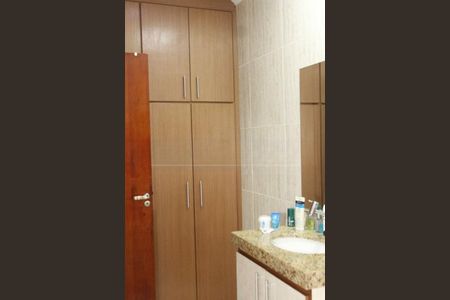 Casa à venda com 4 quartos, 674m² em Interlagos, São Paulo