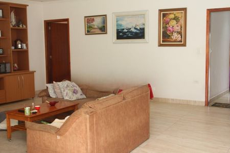 Casa à venda com 4 quartos, 674m² em Interlagos, São Paulo