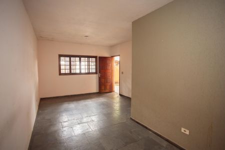 Sala de casa à venda com 3 quartos, 95m² em Vila Vitorio Mazzei, São Paulo