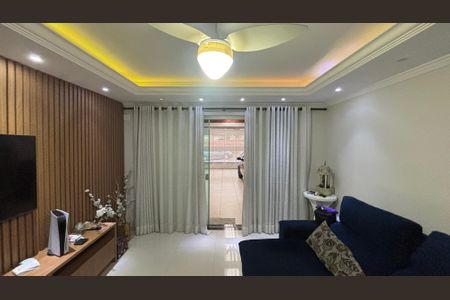 Sala de casa à venda com 2 quartos, 200m² em Jardim Stella, Santo André