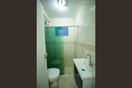 Banheiro de kitnet/studio para alugar com 1 quarto, 80m² em Jardim Botucatu, Sorocaba