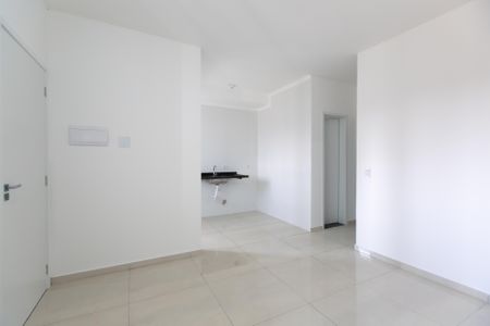 Sala de casa de condomínio à venda com 2 quartos, 46m² em Vila Jacuí, São Paulo