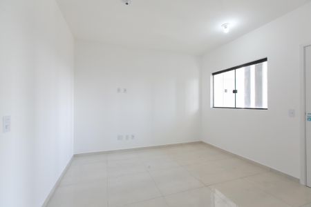 Sala de casa de condomínio à venda com 2 quartos, 46m² em Vila Jacuí, São Paulo