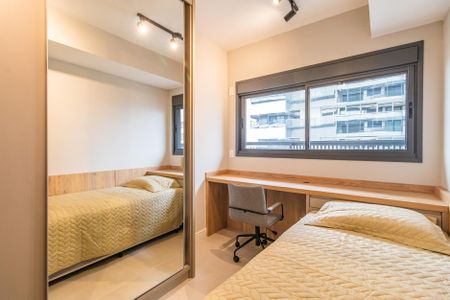 Quarto de apartamento para alugar com 2 quartos, 75m² em Alphaville Industrial, Barueri