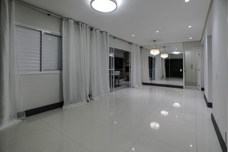 Sala de apartamento para alugar com 3 quartos, 127m² em Vila Nova Socorro, Mogi das Cruzes