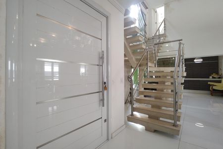 Sala de casa de condomínio para alugar com 4 quartos, 600m² em Jacarepaguá, Rio de Janeiro