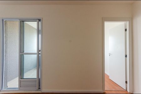 Sala de kitnet/studio para alugar com 2 quartos, 40m² em Chácara Inglesa, São Paulo