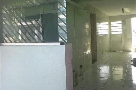 Casa à venda com 3 quartos, 184m² em Vila Brasilina, São Paulo