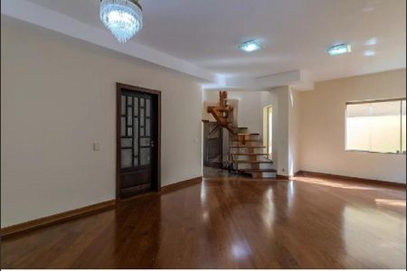 Sala de casa de condomínio à venda com 4 quartos, 300m² em Morumbi, São Paulo