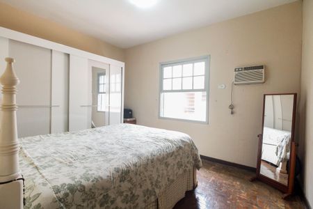 Quarto 1 de casa para alugar com 2 quartos, 110m² em Vila Gomes Cardim, São Paulo
