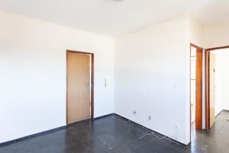 Sala de apartamento à venda com 2 quartos, 90m² em São Benedito, Belo Horizonte