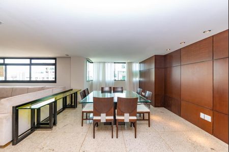 Sala de apartamento para alugar com 3 quartos, 170m² em Belvedere, Belo Horizonte