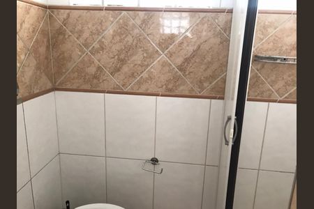 Banheiro de apartamento à venda com 2 quartos, 64m² em Vila Marlene, São Bernardo do Campo