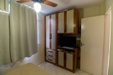 Quarto 1 de apartamento à venda com 2 quartos, 60m² em Cubango, Niterói