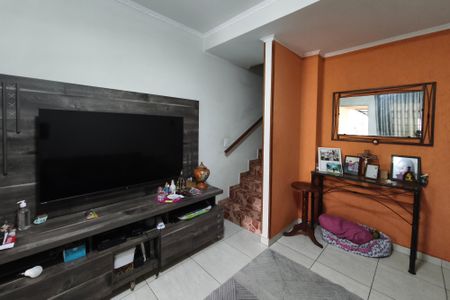 Sala de Estar de casa de condomínio à venda com 2 quartos, 63m² em Jd Maria Eugenia, Campinas