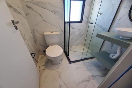 Banheiro de kitnet/studio para alugar com 1 quarto, 27m² em Vila Formosa, São Paulo