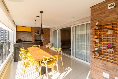 Varanda Gourmet de apartamento à venda com 4 quartos, 137m² em Vila Rosalia, Guarulhos