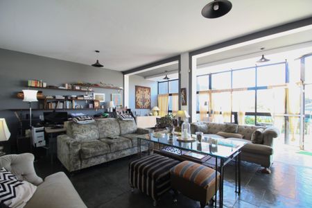 Sala de casa à venda com 5 quartos, 559m² em Retiro Morumbi, São Paulo