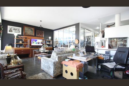 Sala de casa à venda com 5 quartos, 559m² em Retiro Morumbi, São Paulo