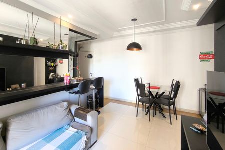Sala de apartamento à venda com 2 quartos, 69m² em Vila das Hortências, Jundiaí