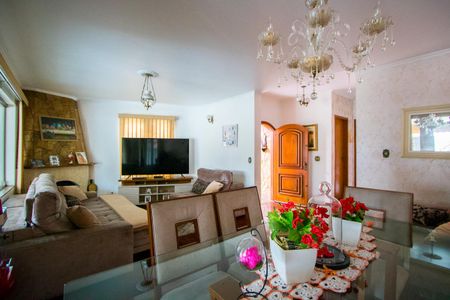 Sala de casa para alugar com 3 quartos, 200m² em Pinheirinho, Santo André