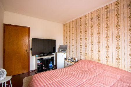 Suíte de casa para alugar com 3 quartos, 200m² em Pinheirinho, Santo André