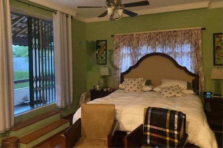 Casa à venda com 4 quartos, 450m² em Santo Amaro, São Paulo