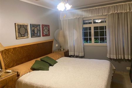 Casa à venda com 4 quartos, 450m² em Santo Amaro, São Paulo