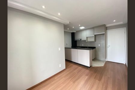 Sala de apartamento para alugar com 2 quartos, 48m² em Vila Augusta, Guarulhos