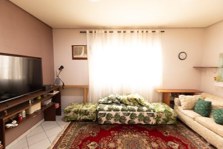 Sala de casa para alugar com 6 quartos, 385m² em Campo Belo, São Paulo