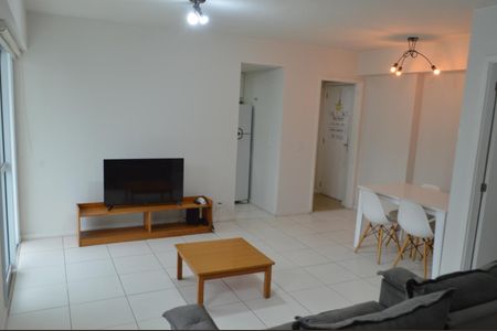 Sala de apartamento para alugar com 1 quarto, 70m² em Camorim, Rio de Janeiro