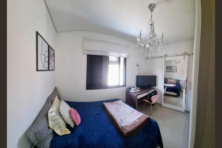 Casa à venda com 2 quartos, 130m² em Campestre, Santo André