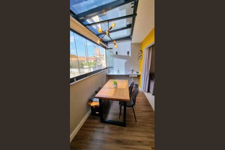 Casa à venda com 2 quartos, 130m² em Campestre, Santo André