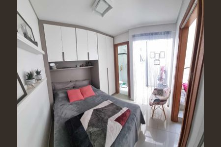 Casa à venda com 2 quartos, 130m² em Campestre, Santo André
