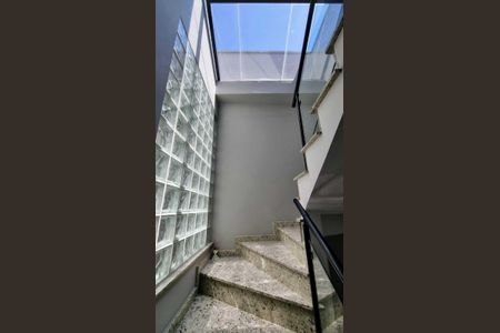 Casa à venda com 2 quartos, 130m² em Campestre, Santo André