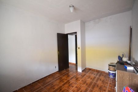 Quarto de casa para alugar com 1 quarto, 75m² em Piam, Belford Roxo