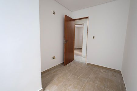 Quarto 1 de casa de condomínio à venda com 3 quartos, 117m² em Vila Metalúrgica, Santo André